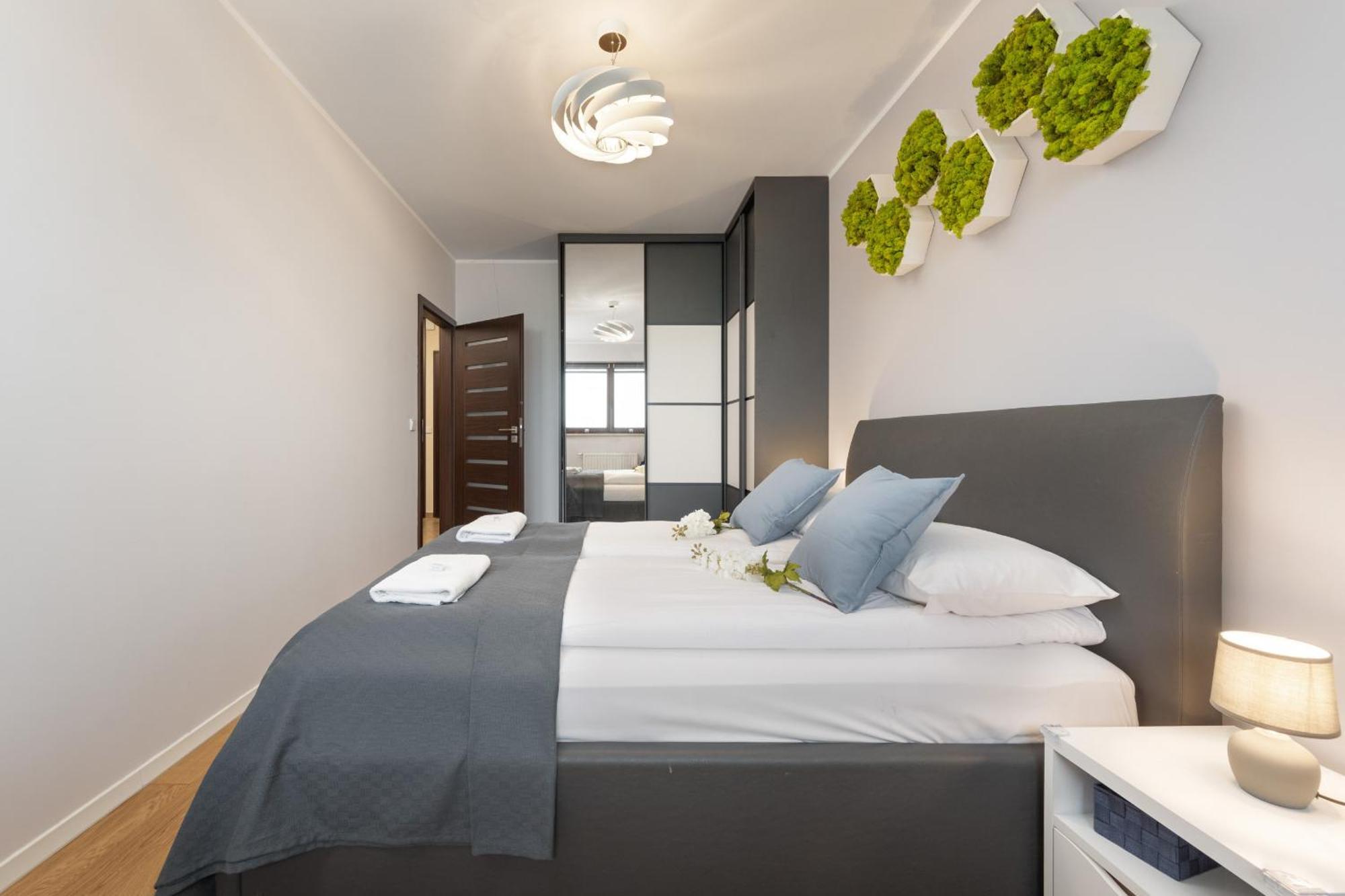 Comfortable Apartment Krakowska Wroclaw With Free Parking By Noclegi Renters Luaran gambar