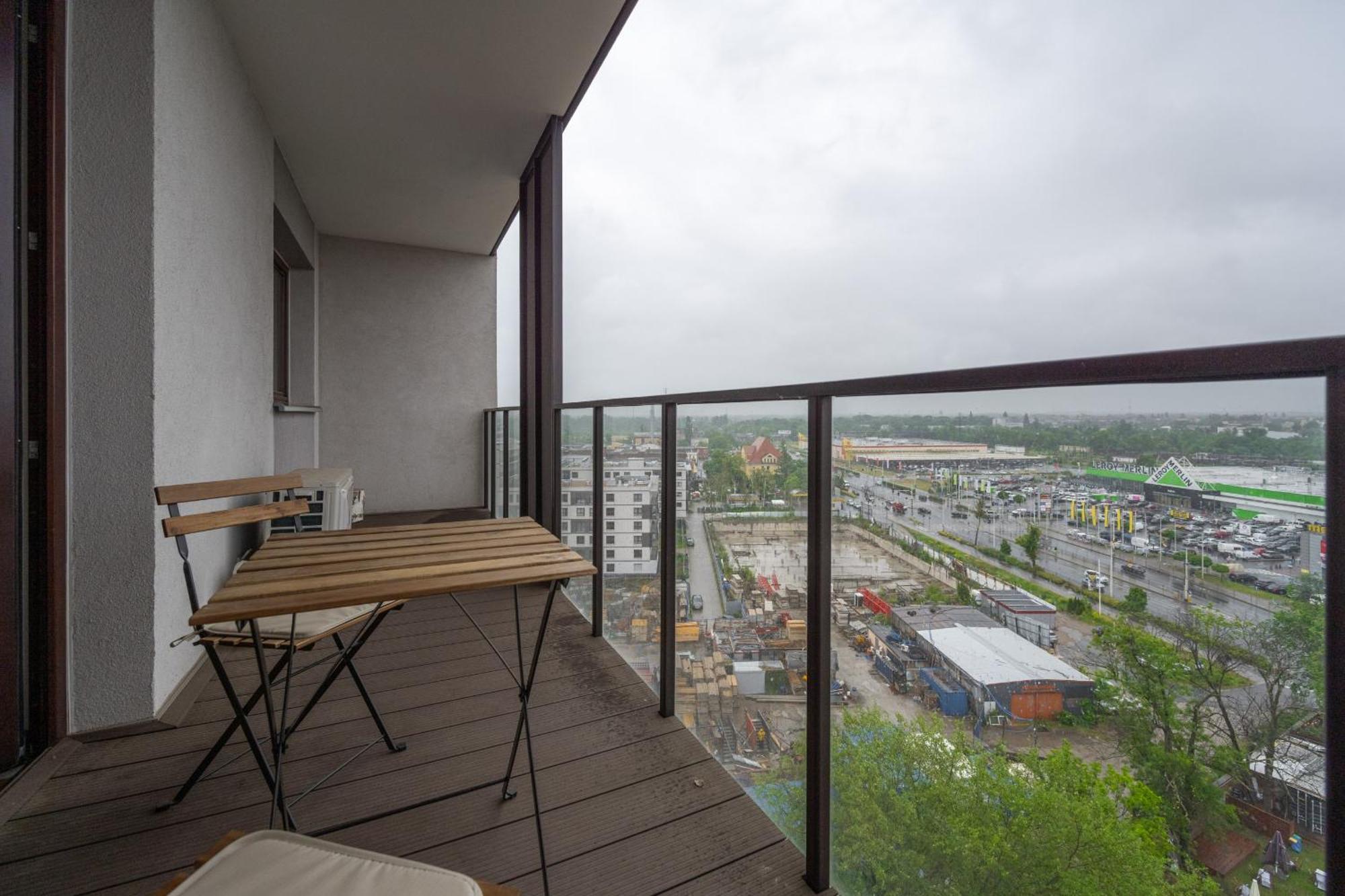 Comfortable Apartment Krakowska Wroclaw With Free Parking By Noclegi Renters Luaran gambar