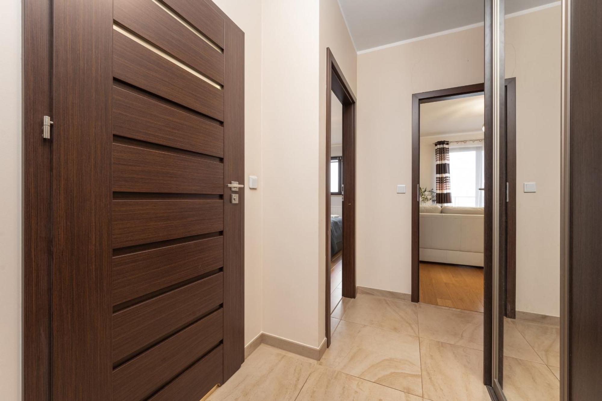 Comfortable Apartment Krakowska Wroclaw With Free Parking By Noclegi Renters Luaran gambar