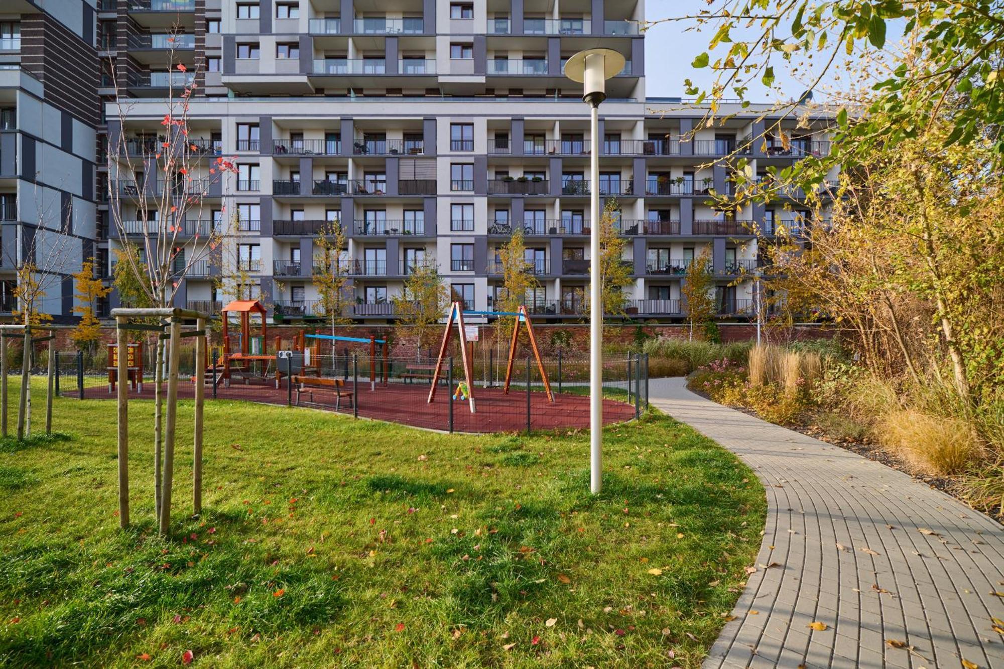 Comfortable Apartment Krakowska Wroclaw With Free Parking By Noclegi Renters Luaran gambar